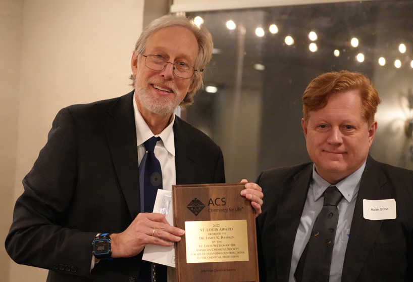 James Bashkin accepts the St. Louis Award from the American Chemical Society St. Louis Section