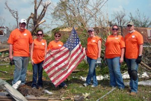 UMSL volunteers in Joplin, Mo.