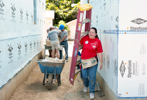 Eye on UMSL: Habitat for Humanity