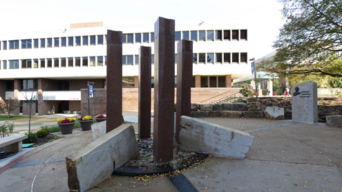 UMSL dedicates Barnett Memorial Plaza