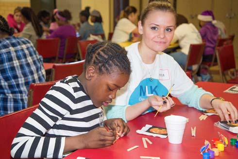 More than 230 volunteers turn out for UMSL’s Day of Service