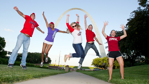 Eye on UMSL: Student spirit