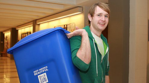 Be green, go blue: New recycling bins ramp up UMSL’s sustainability efforts