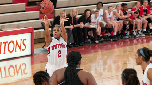 Alexis Lawrence, junior on the UMSL women's basketball team