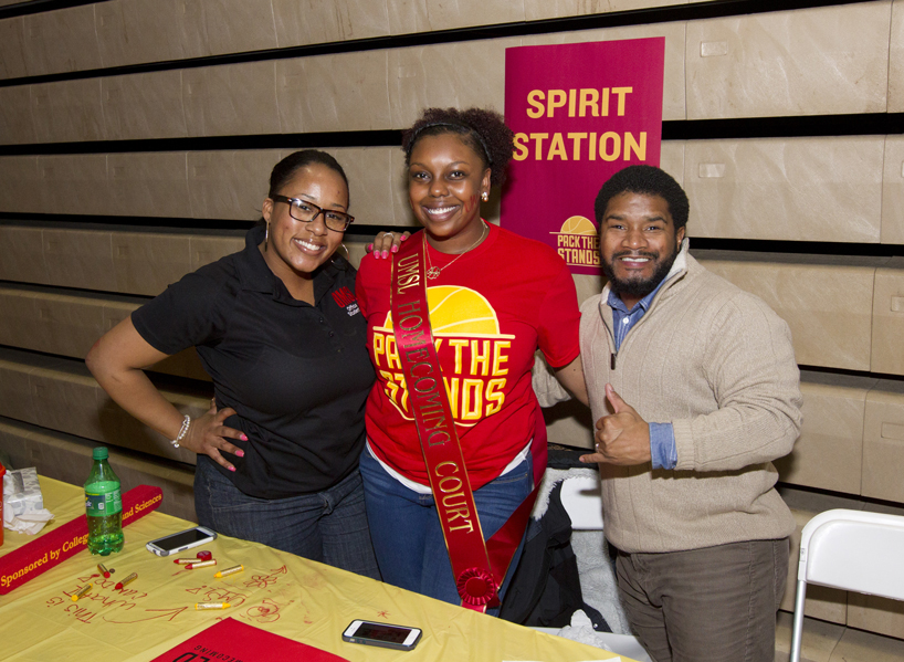 UMSL students (from left) Jessica Thornton, Briana Lawson and Jason Vasser