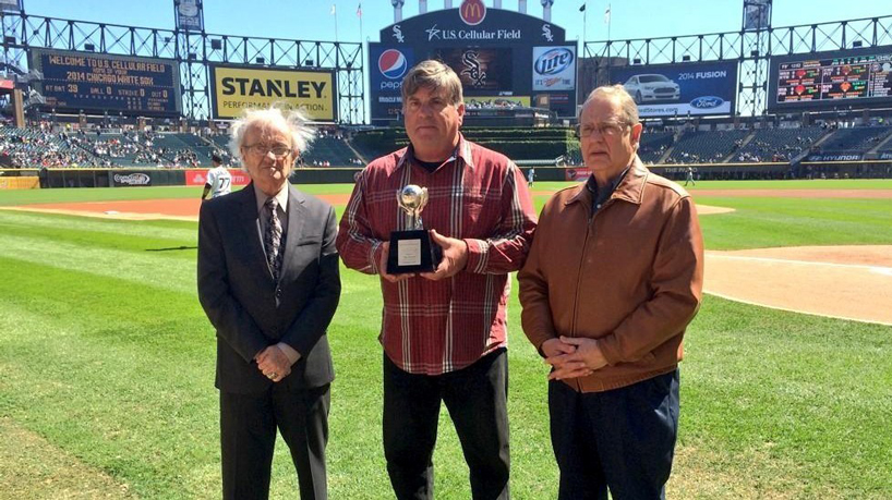 UMSL Sports Hall of Famer John Kazanas receives 2014 Roland Hemond Award from Chicago White Sox