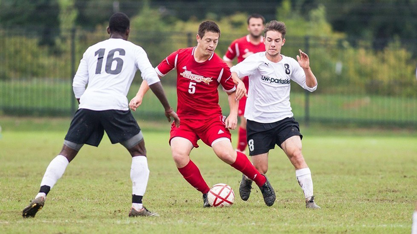 UMSL junior Jon Huelsman