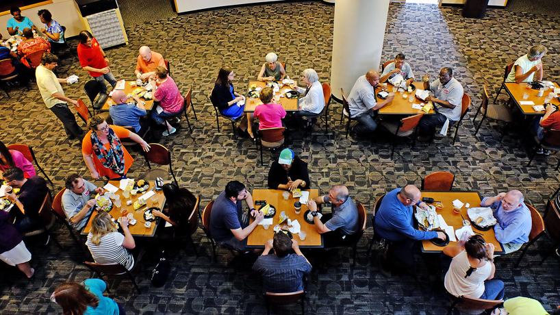 Staff Association honors employees, celebrates spirit of collaboration on campus