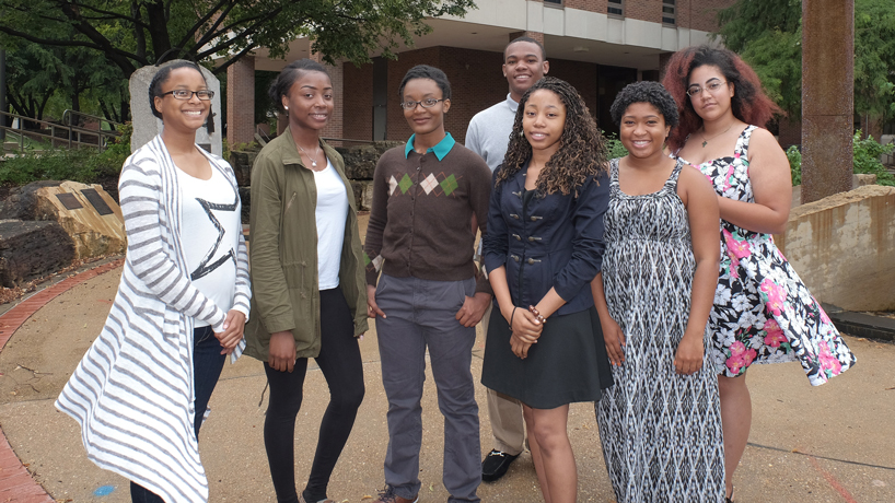 7 new freshmen set to make the most of UMSL Bridge Program Express Scripts scholarships