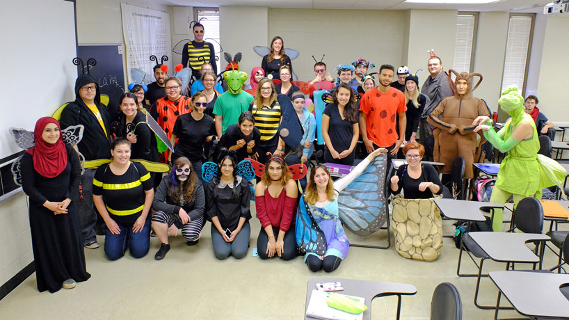 A creepy-crawly Halloween in UMSL entomology class