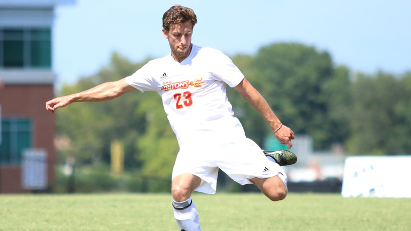 Athletics Q&A with senior defender Evan Garrad