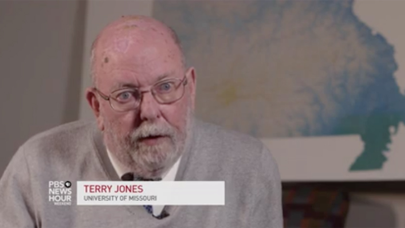 Terry Jones discusses the blue-city, red-state divide in Missouri with PBS NewsHour