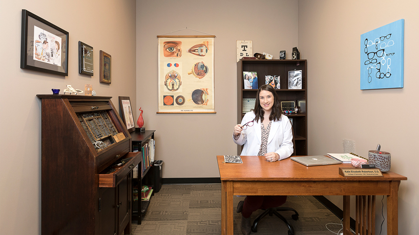 ‘Eye antiques’ give optometry alumna’s modern practice a vintage vibe