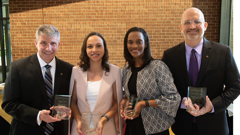 UMSL alumni honored during annual Salute to Business Achievement ceremony