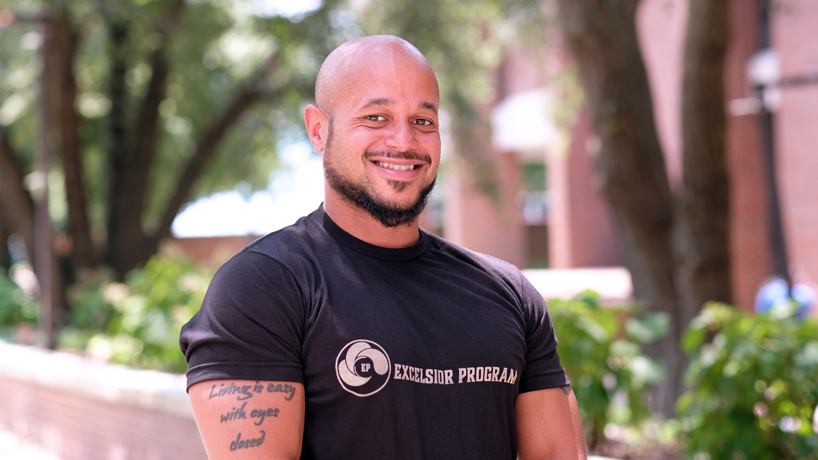 Alumnus Nate Oatis aims to help kids overcome trauma by teaching mindfulness, meditation