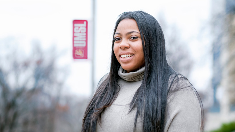 Communication graduate Sonja Thompson perseveres through challenges, loss to earn degree