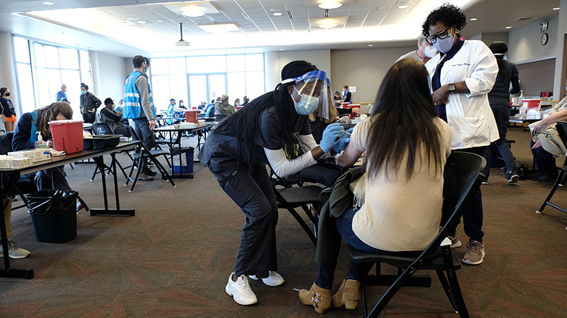 UMSL vaccine clinic