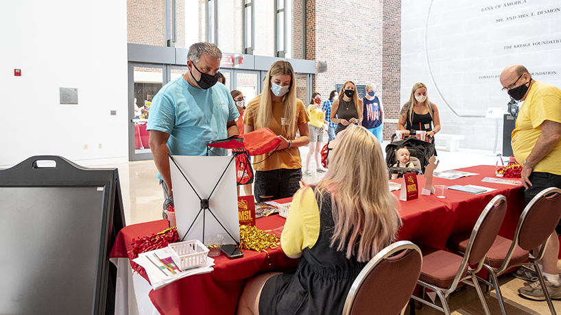 UMSL Summer Preview Day kicks off recruiting for spring semester, return to in-person events