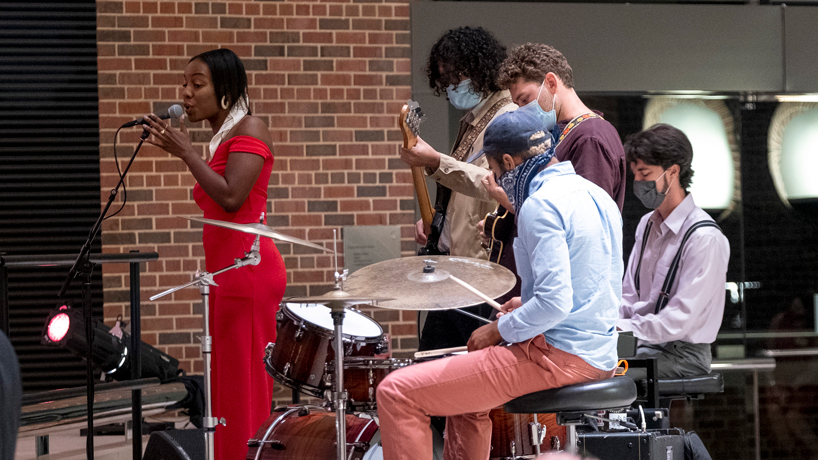 Everybodies band performs with Malena Smith as Founders Celebration