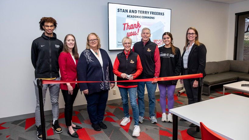 Student-Athlete Academic Commons gets upgrade with support of alumni Terry and Stan Freerks