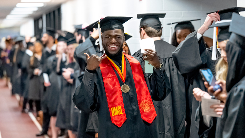 UMSL to honor more than 1,700 students during spring commencement ceremonies