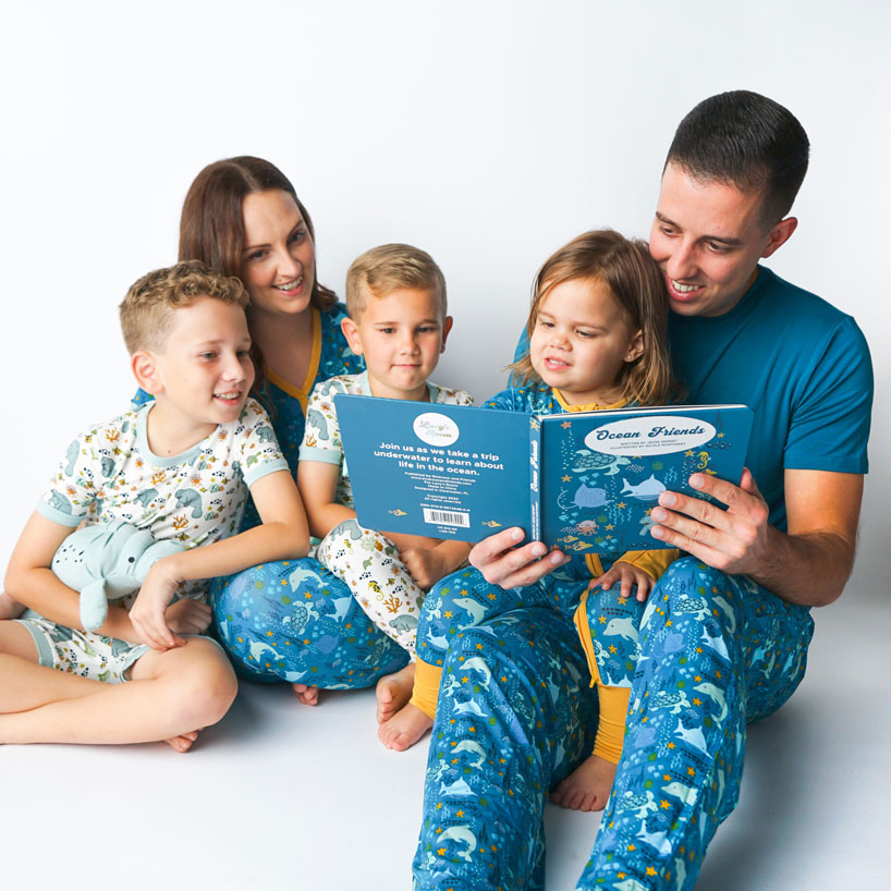 Emerson and Friends makes bamboo pajamas for the whole family and also produces illustrated books, puzzles, stuffed animals, stickers, quilts and toys to complement the apparel