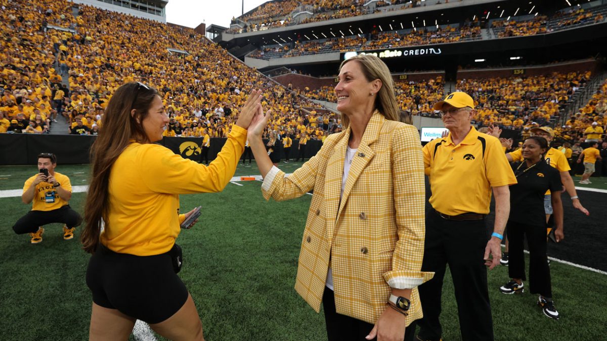 Alum And UMSL Sports Hall Of Famer Beth Goetz Named Athletic Director ...