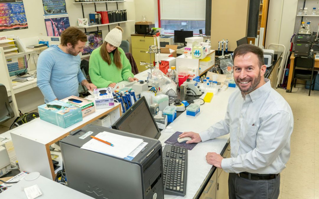 Michael Nichols conducting NIH-funded research into chemical mechanisms that lead to brain inflammation in Alzheimer’s patients
