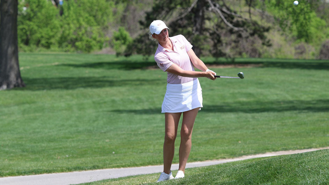 Ebba Wernered hits a chip shot during the GLVC Championship