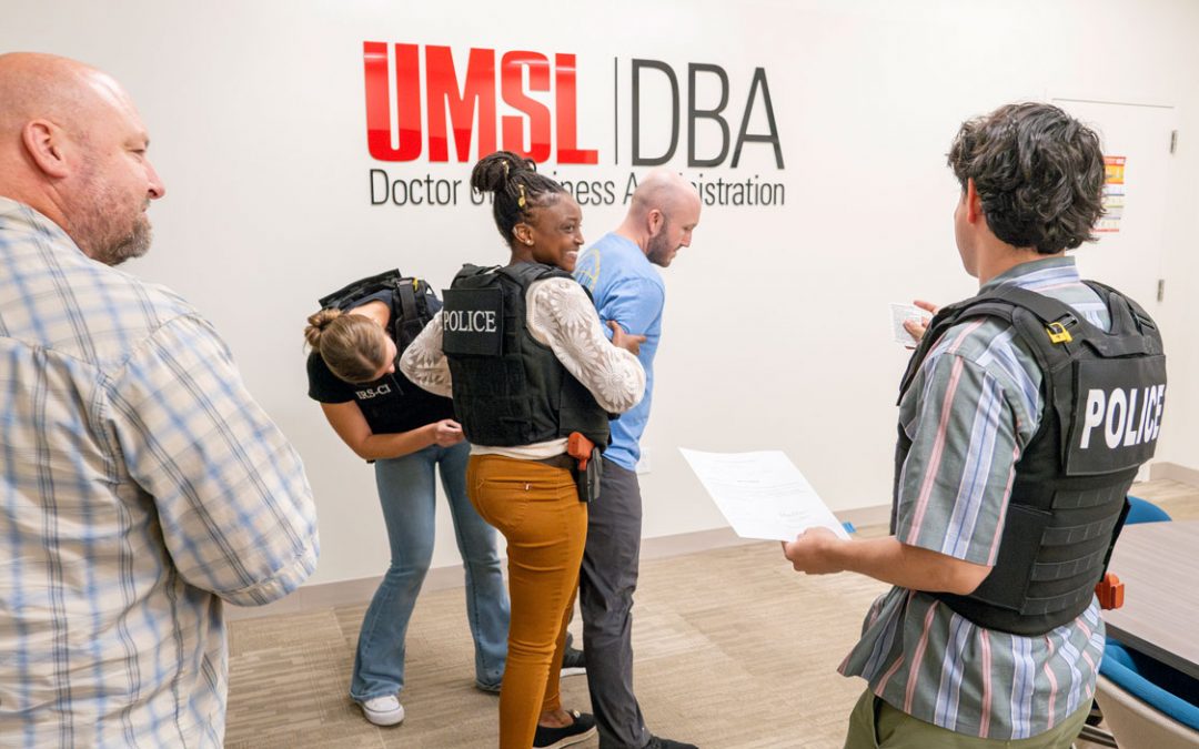 IRS Criminal Investigation’s Citizen Academy offers UMSL students glimpse into careers as special agents