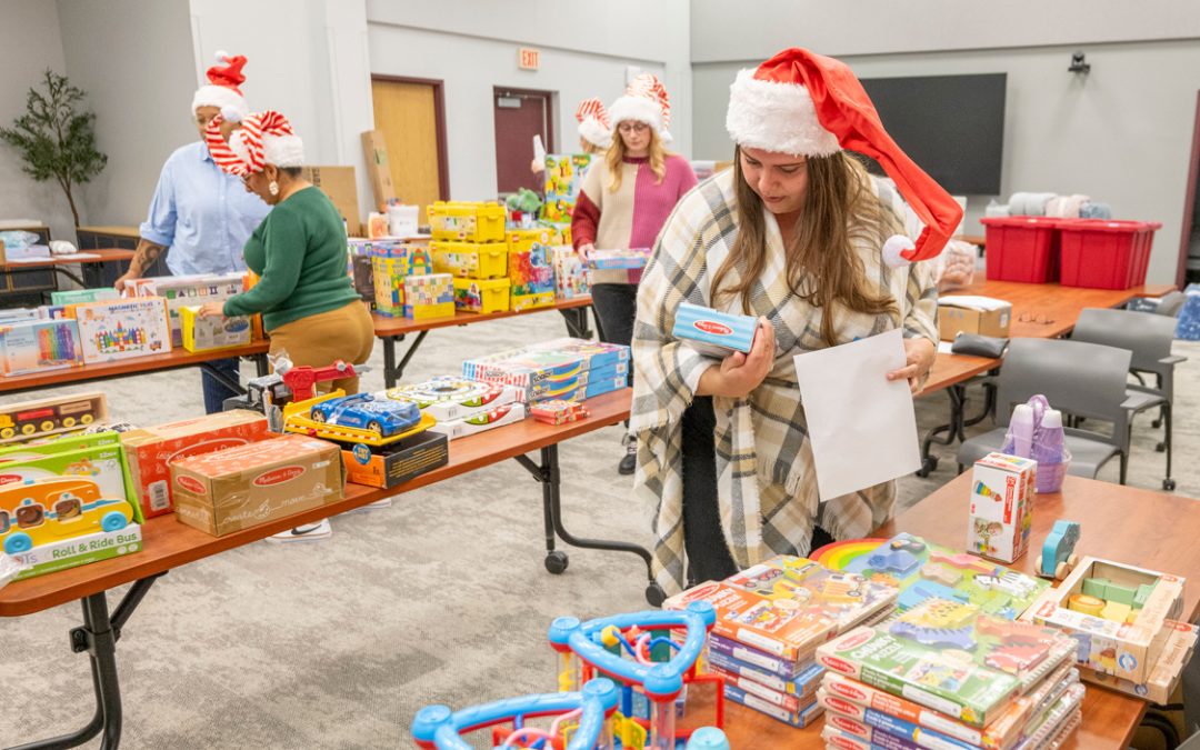 Children’s Advocacy Services of Greater St. Louis delivers holiday cheer with Lakota toy drive