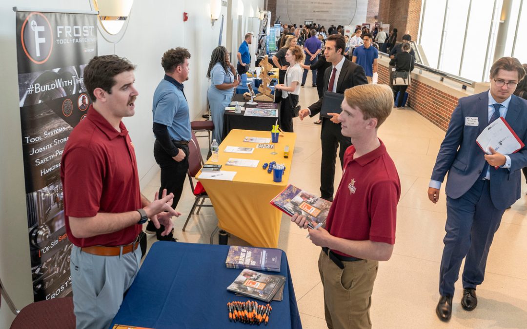 UMSL students and alumni ready to impress potential employers at Fall Internship and Job Fair