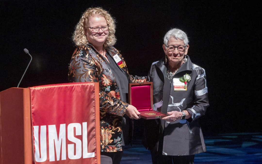 UMSL honors Barbara Kohm and family with 2025 E. Desmond and Mary Ann Lee Medal for Philanthropy at Founders Celebration