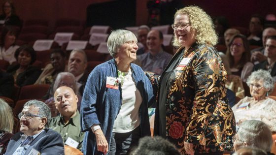 Chancellor Kristin Sobolik offers thanks to Associate Professor Pamela Stuerke during the Founders Celebration