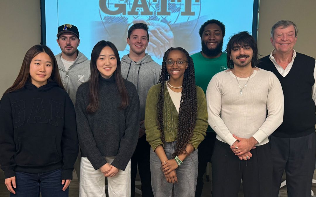 Alum Georgeann McLemore returns to share her success story with current students