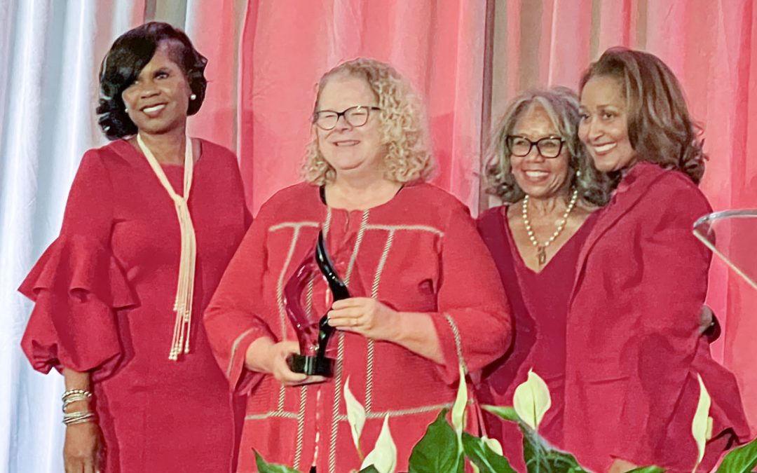 Chancellor Kristin Sobolik honored by Girls Inc. of St. Louis