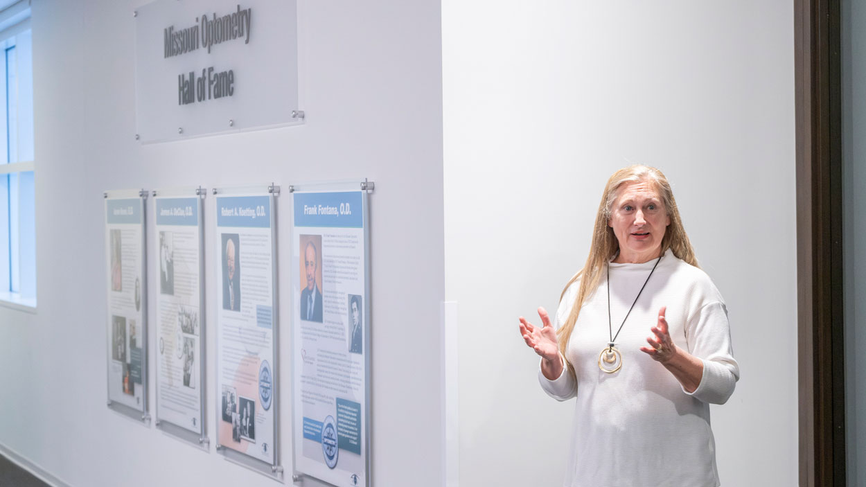 Dr. Anne Ream speaks at the Missouri Optometry Hall of Fame opening