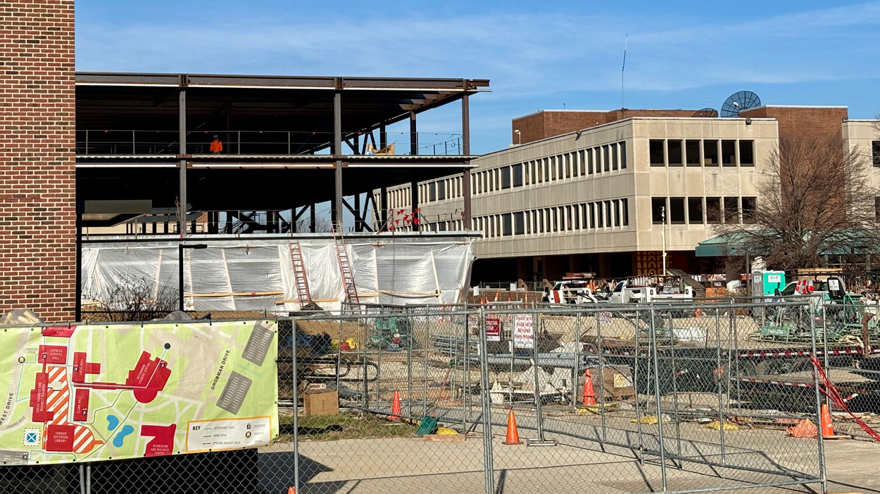 Construction of the Social Sciences Business building on UMSL's North Campus