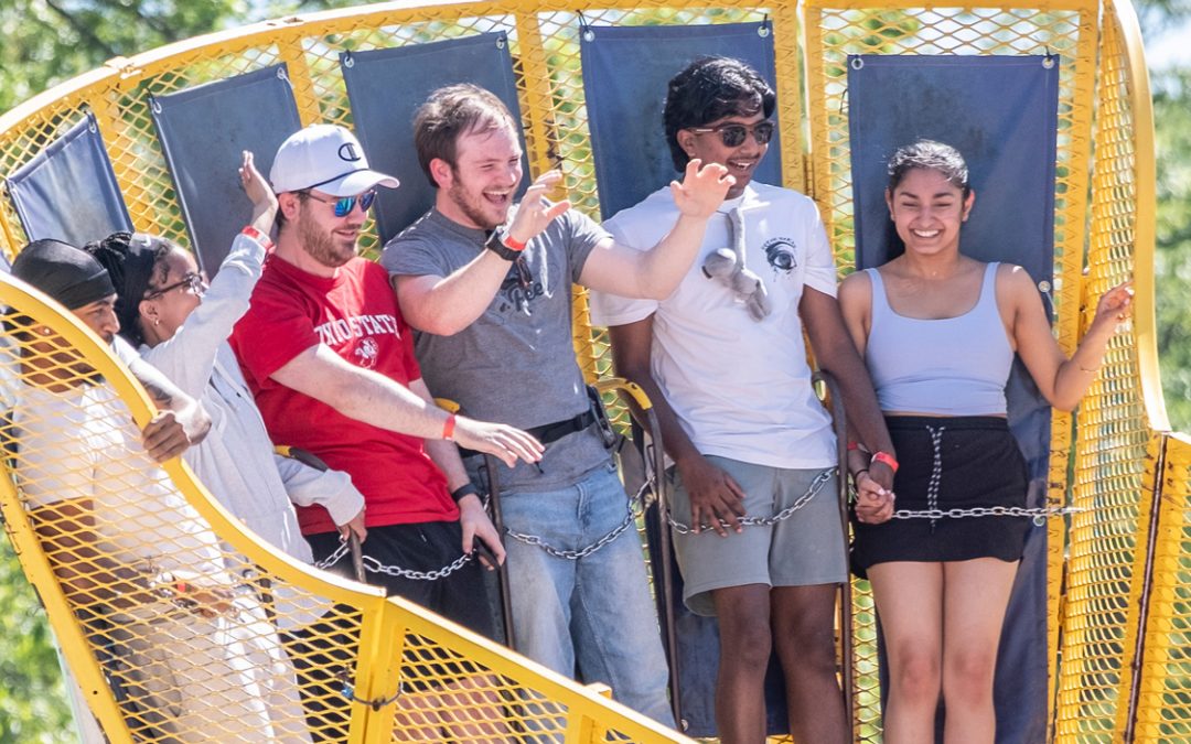 UMSL community makes merry during annual Mirthweek celebration