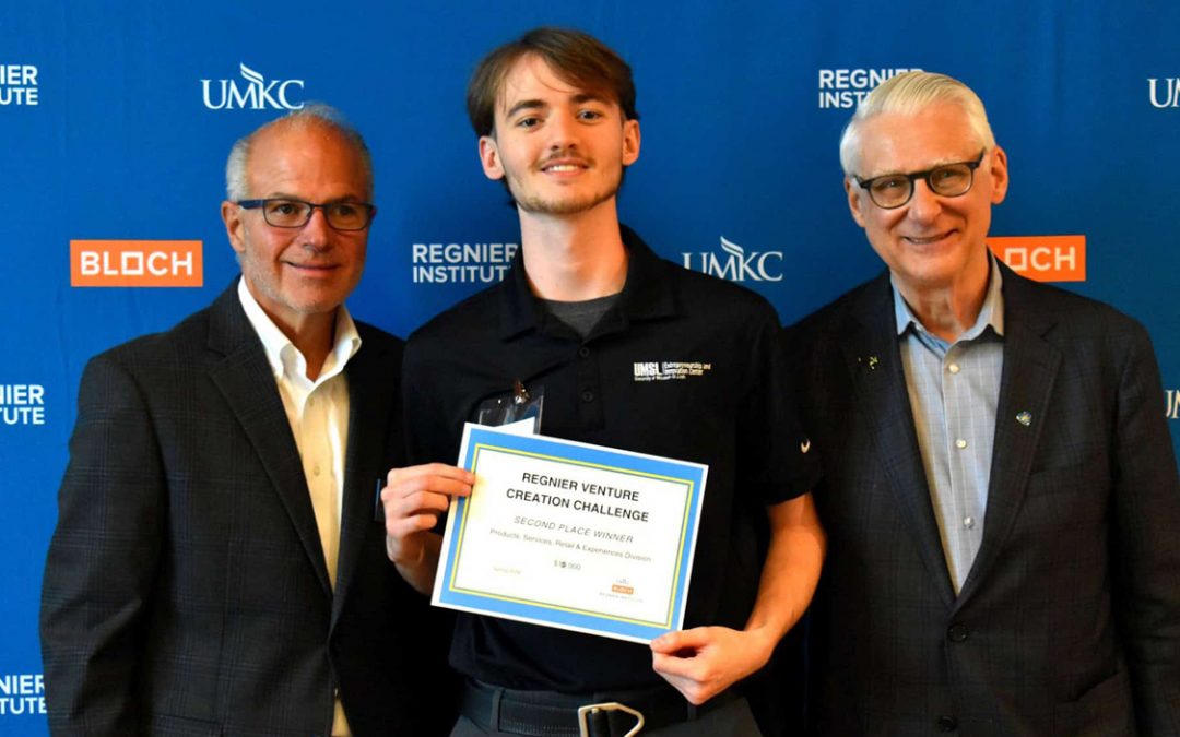 UMSL students earn awards, recognition for innovative business ideas at regional pitch competition