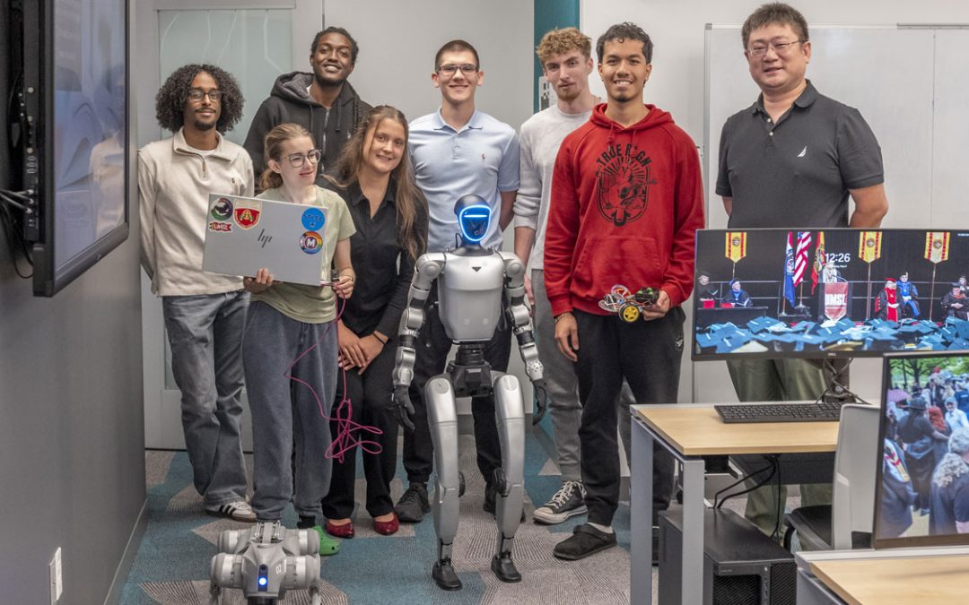 Ameren invests $1 million in UMSL School of Engineering and its students 