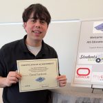 David Farnham receives award
