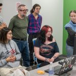 Physics faculty and students conduct comet observation
